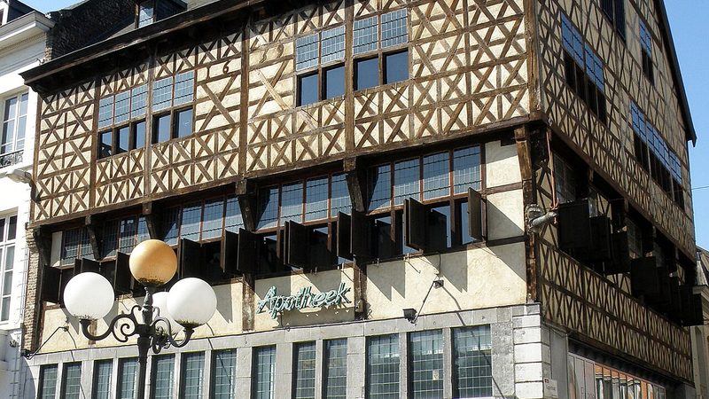 Historisch pand Het Sweert aan de Grote Markt in Hasselt